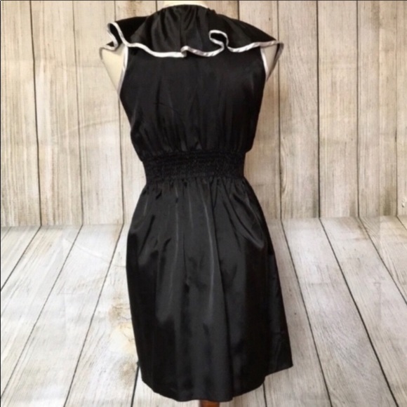 Ruffle Front Dress - Picture 5 of 5